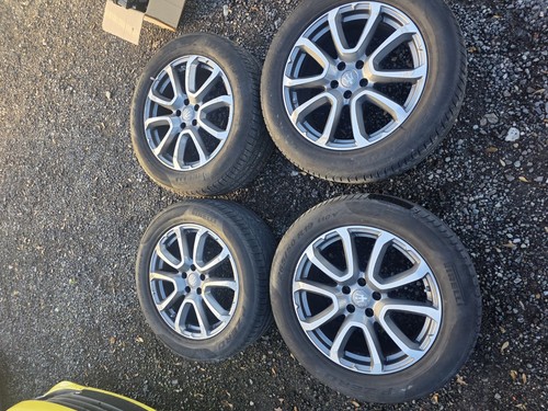 Genuine maserati levante v6 - maserati,