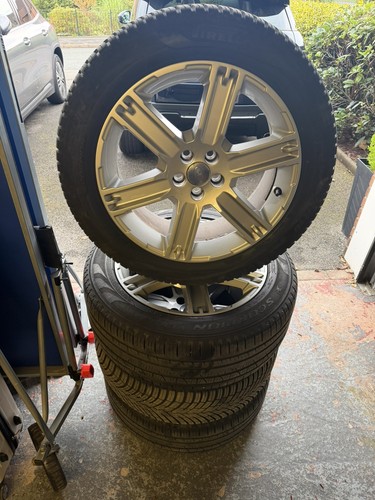 Range rover evoque alloys and - rover,